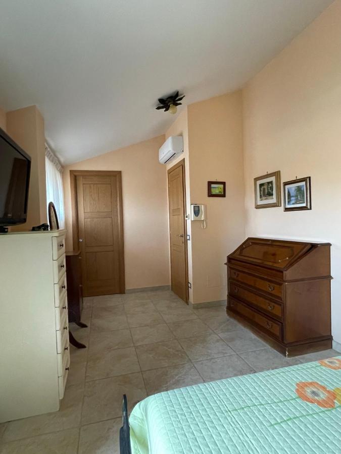 La Casa Di Flora Aeroporto Di Fiumicino Βίλα Εξωτερικό φωτογραφία